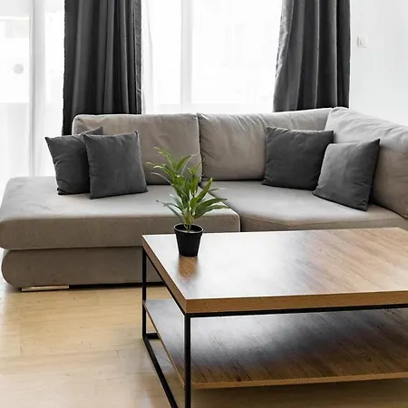 Niki's Luxury Διαμέρισμα *